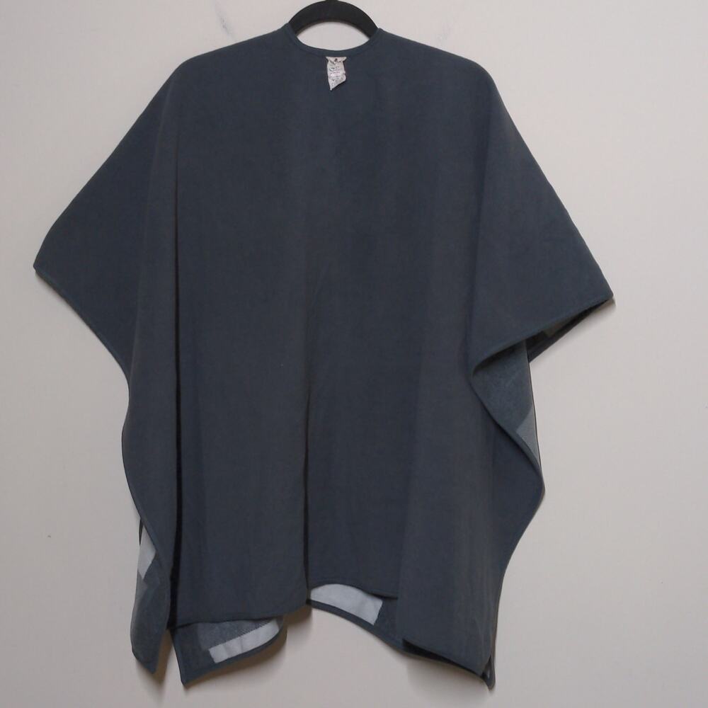 Woolrich Reversible Open Front Wrap / Cape In Gra… - image 6